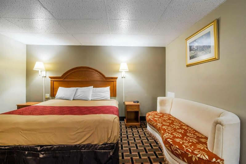 Econo Lodge Нью-Палц Экстерьер фото